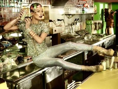 Milla Jovovich by Simon Upton for Harper’s Bazaar Singapore April 2010 Milla Jovovich by Simon Upton for Harper’s Bazaar Singapore April 2010