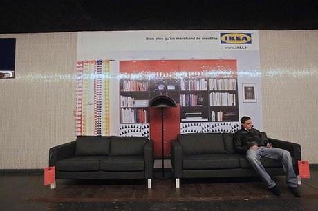 L'IKEA ARREDA LA METRO DI PARIGI