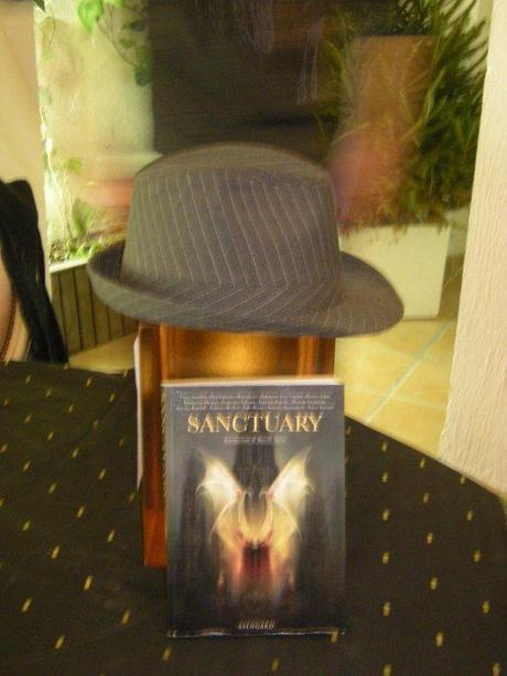 Presentazione di Sanctuary alla Libreria 451Se ci fosse u...