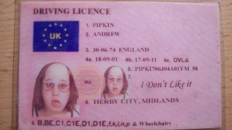 Rinnovare la patente in Inghilterra