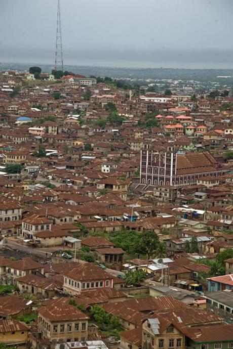 VIAGGIARE | Olumo Rock (Abeokuta) - Osun Sacred Forest (Oshogbo) VIAGGIARE | Olumo Rock (Abeokuta) - Osun Sacred Forest (Oshogbo)