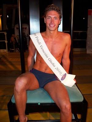 Mister Friuli 2010: Eros Mattaloni si è tolto i pantaloni