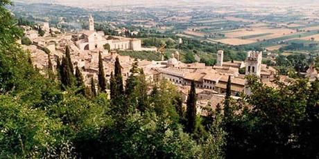 Un panorama di Assisi