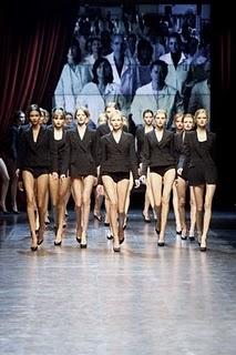 La donna Dolce & Gabbana è SEXY a tutti i costi La donna Dolce & Gabbana è SEXY a tutti i costi