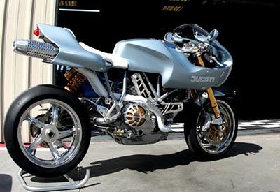Mh 900 Evoluzione Mh 900 Evoluzione