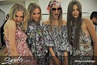 Immagini dal backstage D&G; Donna p/e 2011 by @Swide Immagini dal backstage D&G; Donna p/e 2011 by @Swide