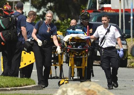 EX studente spara in un aula di  una piccola università calforniana: sette uccisi