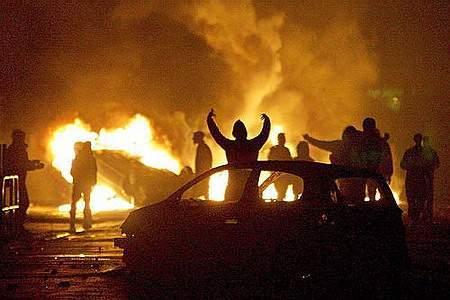 Le rivolte nelle banlieues del 2005