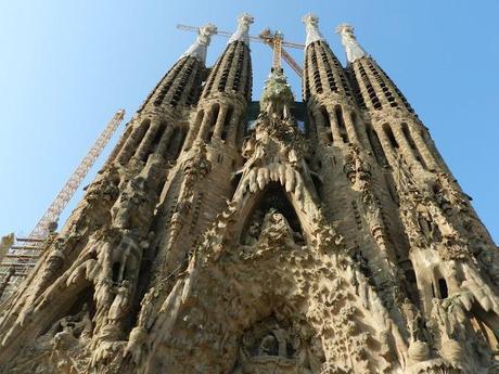 LA SAGRADA FAMILIA