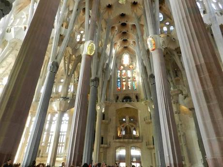 LA SAGRADA FAMILIA