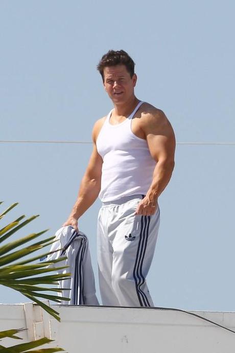 Muscoli da paura per Mark Wahlberg e Dwayne Johnson sul set di Pain and Gain di Michael Bay