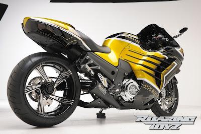 Kawasaki ZX-14 (ZZR 1400) 2012 by Roaring Toyz
