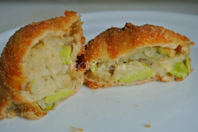 Crocchette di patate, fave e pecorino Crocchette di patate, fave e pecorino