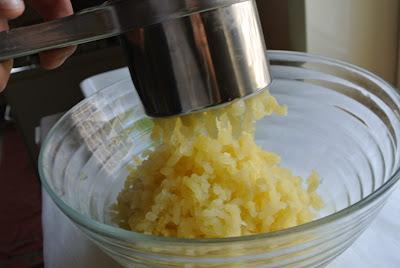 Crocchette di patate, fave e pecorino Crocchette di patate, fave e pecorino