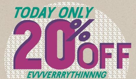 Urban Outfitters offre uno sconto del 20% fino alle ore20 di oggi 12 aprile. Approfittane subito!