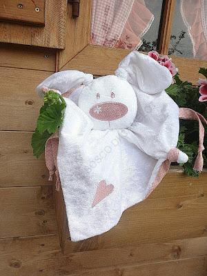 RIECCOMI CON UN DOUDOU E.... RIECCOMI CON UN DOUDOU E....