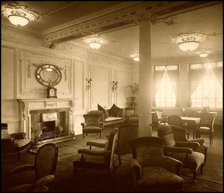 RMS Titanic's reading and writing room