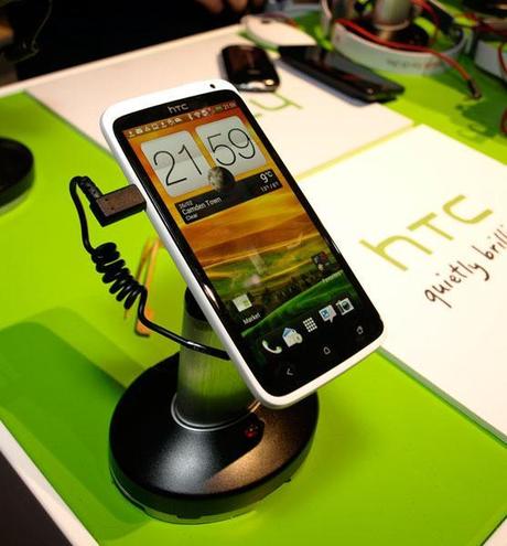 Come aumentare autonomia batteria HTC ONE X : Ecco la guida per avere il +20% di energia – apk