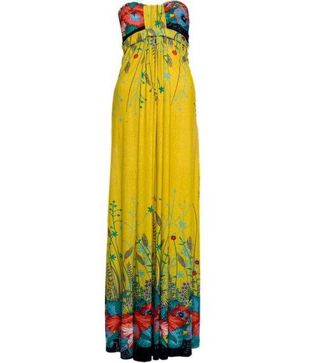 Primavera floreale con i maxi dress