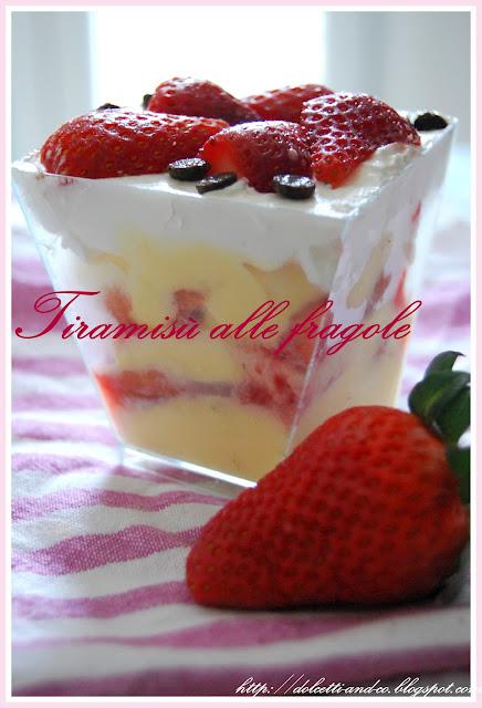 Tiramisù alle fragole con la ricotta