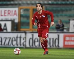 VIDEO- Morosini: la salma allo stadio Armando Picchi di Livorno. Ecco il saluto dei tifosi!