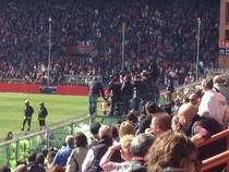 Genoa Siena : le maglie ed un bambino. Genoa Siena : le maglie ed un bambino.