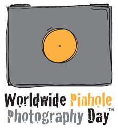 Logo Pinhole Day