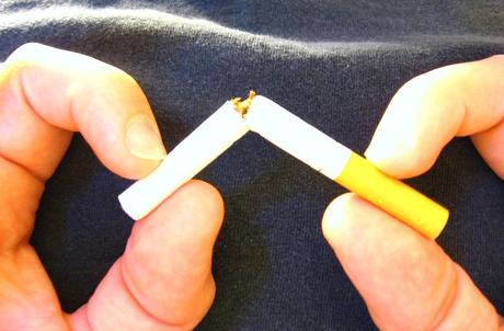 La sigaretta elettronica riduce le crisi d’astinenza
