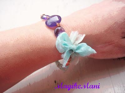 Eco-bracciali: un mix di colori e materiali Eco-bracciali: un mix di colori e materiali