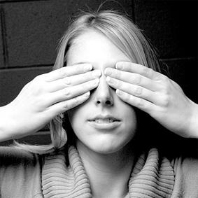 cieca Donne, state attente che diventate cieche!