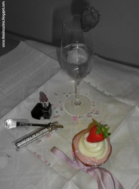 Fragole e Champagne per un Glossy Cupcakes