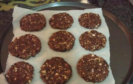 Triple Chocolate Protein Cookies