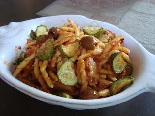 Trofie con stoccafisso e zucchine. Trofie con stoccafisso e zucchine.