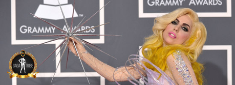 Lady GaGa firma un contratto con Armani