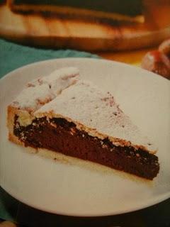 Crostata di castagne e cioccolato.