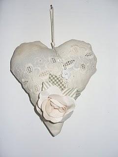 SWAPPA UN CUORE SHABBY SPEDITO !!!! SWAPPA UN CUORE SHABBY SPEDITO !!!!