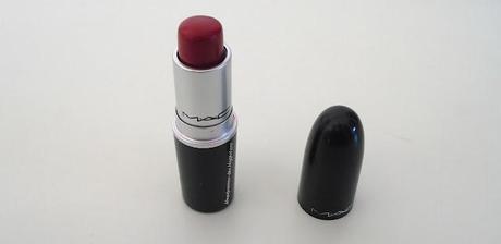 Mac, Lipstick Brave Red