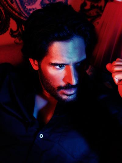 Joe Manganiello sulla cover di “Essential Homme”