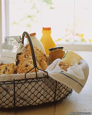 Hostess regalo, cestino Colazione.  Foderare delle Nazioni Unite cesto con canovaccio d'epoca