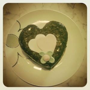 Cuore di cioccolato, una torta speciale per una persona speciale! ;) Cuore di cioccolato, una torta speciale per una persona speciale! ;)