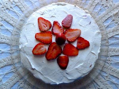 Torta di fragole (con sorpresa...)