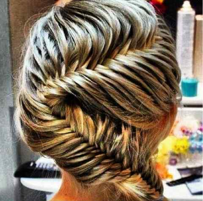 BRAIDED HAIR