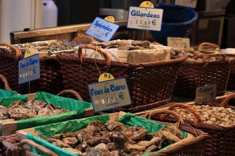 Rue Mouffetard - the great food market in Latin Quarter, Paris