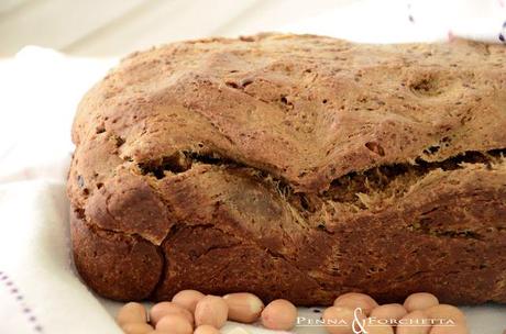 Pane alle noccioline americane - Toasted peanut bread by Marcus Samulesson