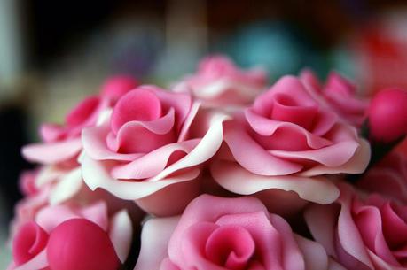 Vasetto in pasta di mais - maize dough roses vase