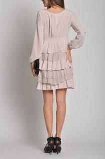 Sono invitata.... Cosa mi metto? Sono invitata.... Cosa mi metto?