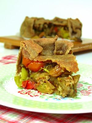 Torta salata integrale con Caponata di melanzane light