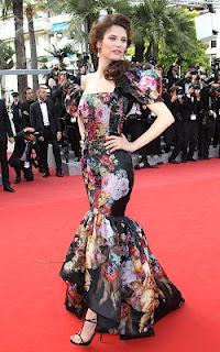 Bianca Balti in Dolce & Gabbana sul red carped di Cannes