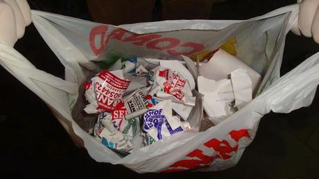 Volontari antidegrado a Via Merulana Volontari antidegrado a Via Merulana