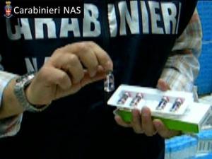 Crime News: I NAS sequestrano 100 fiale di farmaci destinati a palestre